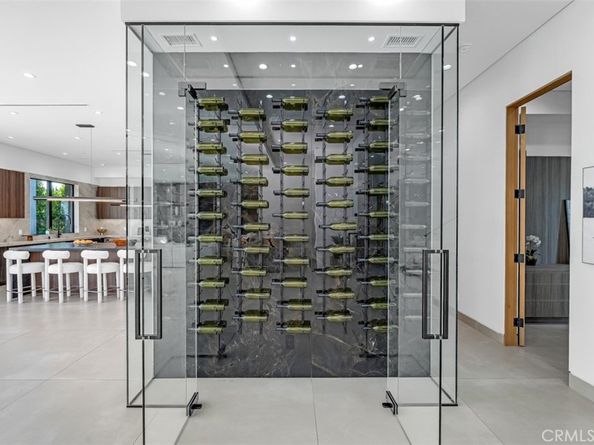 13016 Chandler, Sherman Oaks CA 91401