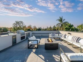 13016 Chandler, Sherman Oaks CA 91401