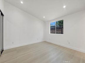 20528 & 20526 Hamlin Street, Winnetka CA 91306