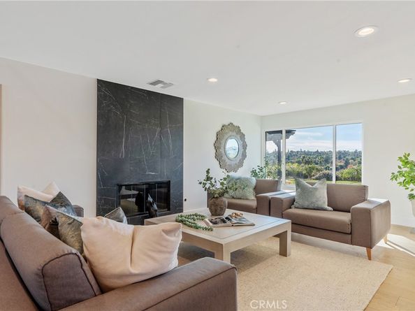 23534 Aetna st, Woodland Hills CA 91367