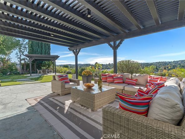 23534 Aetna st, Woodland Hills CA 91367