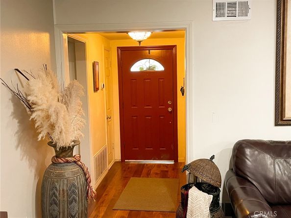 10016 Sophia Avenue, North Hills CA 91343