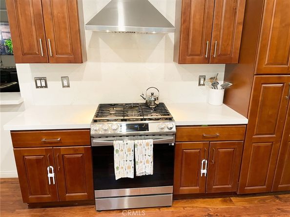 10016 Sophia Avenue, North Hills CA 91343
