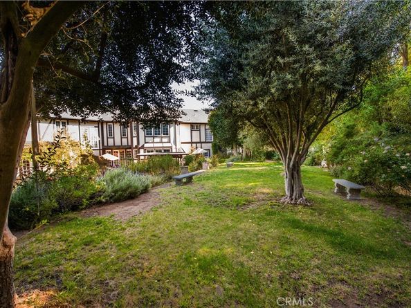 3155 Stone Oak Drive, Los Angeles CA 90049