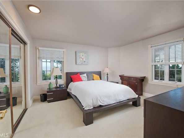 3155 Stone Oak Drive, Los Angeles CA 90049