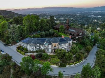 3155 Stone Oak Drive