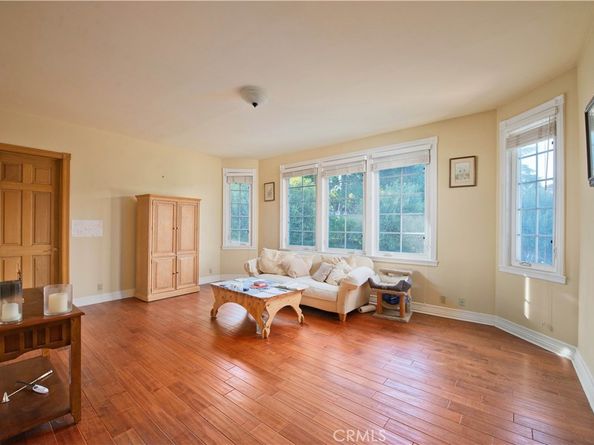 3155 Stone Oak Drive, Los Angeles CA 90049