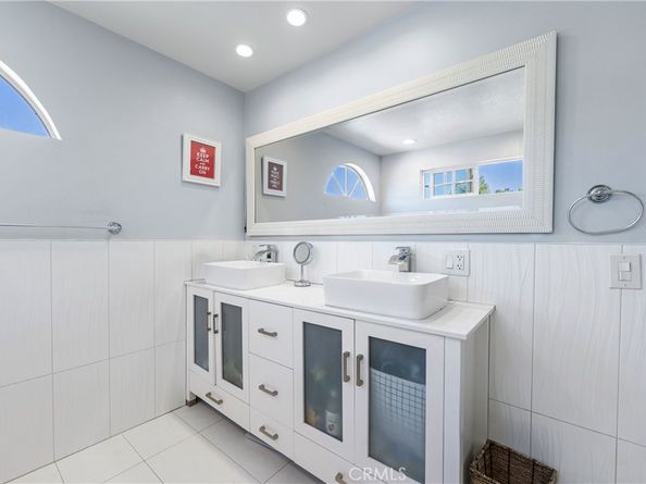 16762 Otsego, Encino CA 91436