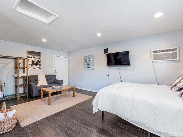 16762 Otsego, Encino CA 91436