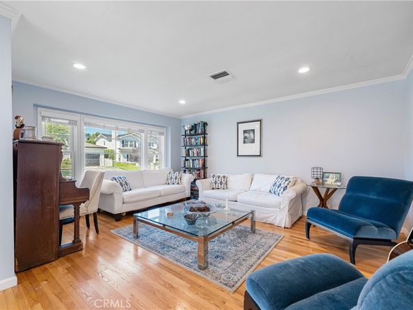 16762 Otsego, Encino CA 91436