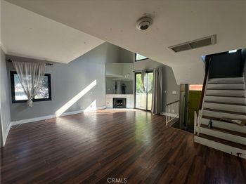 6540 Hayvenhurst