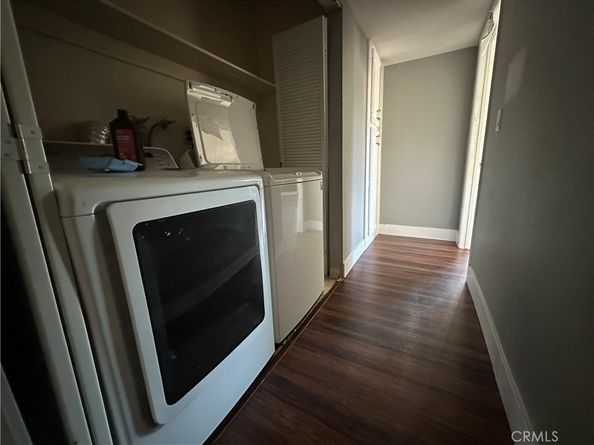 6540 Hayvenhurst 15, Lake Balboa CA 91406