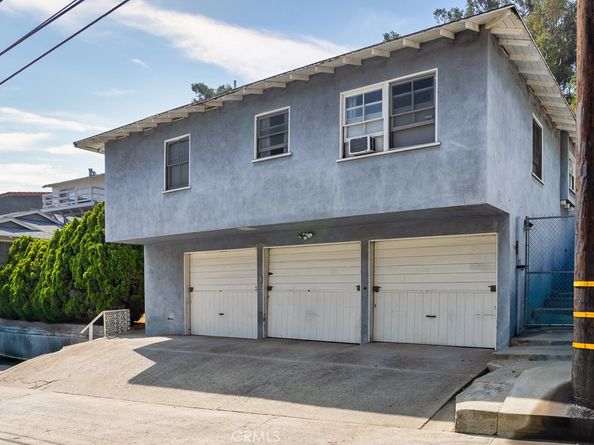 3735 Arbolada, Los Angeles CA 90027