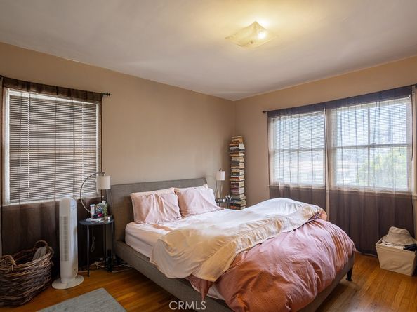 3735 Arbolada, Los Angeles CA 90027