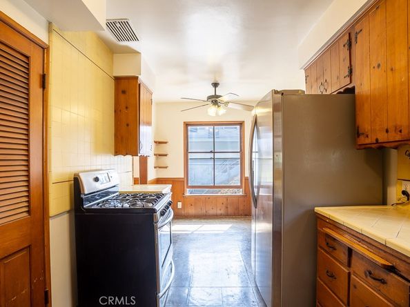 3735 Arbolada, Los Angeles CA 90027