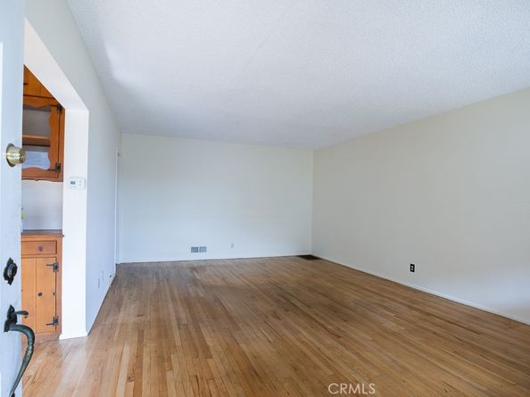 3735 Arbolada, Los Angeles CA 90027