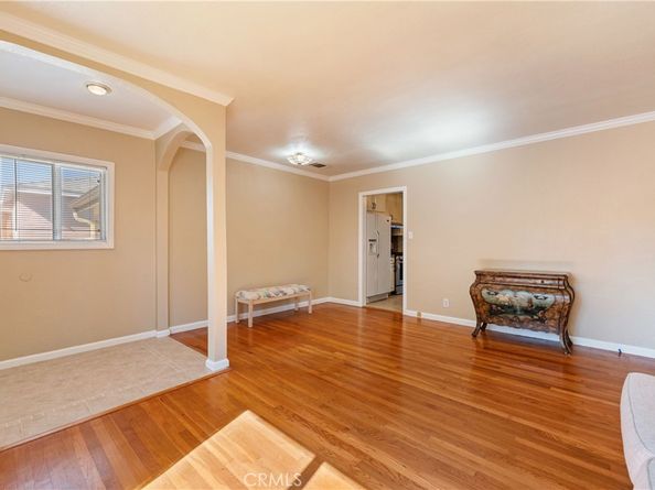 17619 Miranda, Encino CA 91316