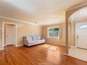 17619 Miranda, Encino CA 91316