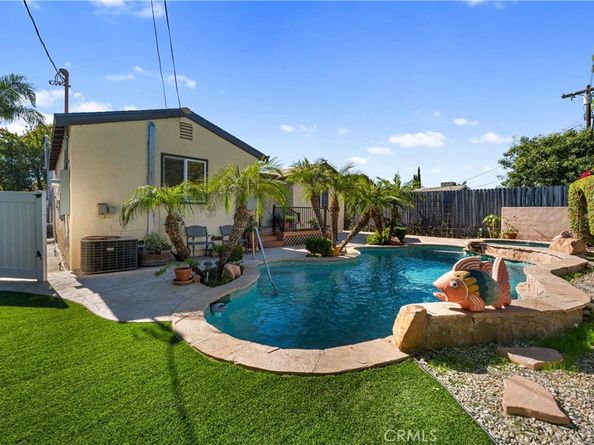 17619 Miranda, Encino CA 91316