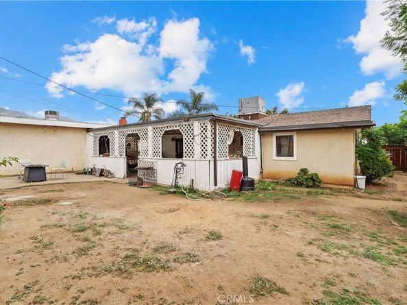 13197 Leach Street, Sylmar CA 91342