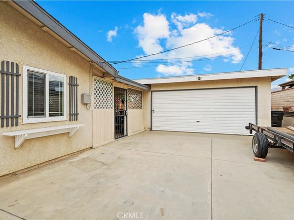 13197 Leach Street, Sylmar CA 91342