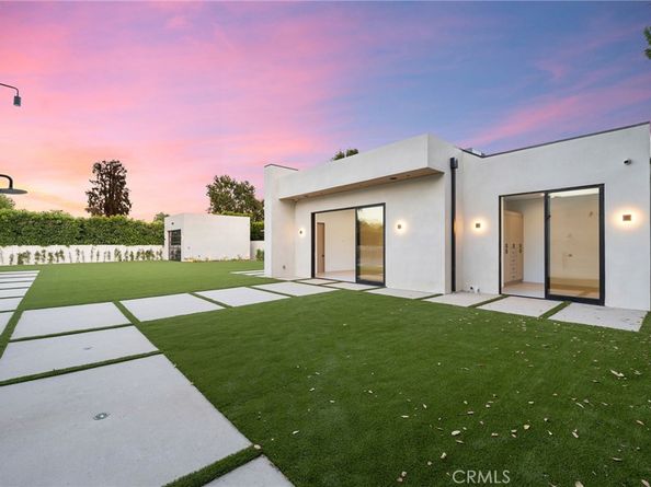 22924 Erwin Street, Woodland Hills CA 91367