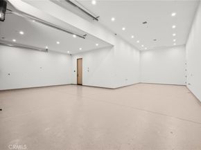 22924 Erwin Street, Woodland Hills CA 91367