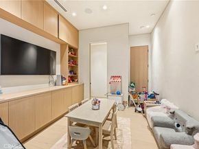 22924 Erwin Street, Woodland Hills CA 91367