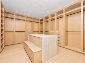 22924 Erwin Street, Woodland Hills CA 91367