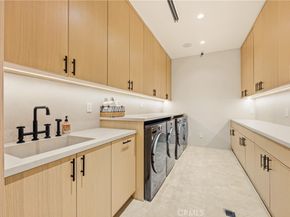 22924 Erwin Street, Woodland Hills CA 91367