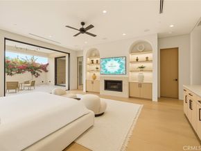 22924 Erwin Street, Woodland Hills CA 91367