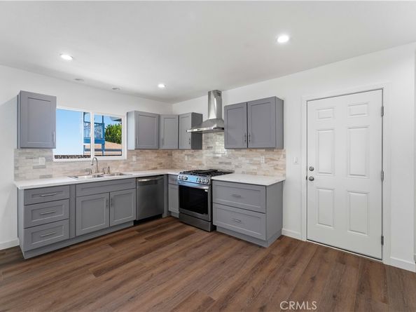 21943 Parthenia Street, West Hills CA 91304