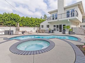 5439 Gentry Avenue, Valley Village CA 91607