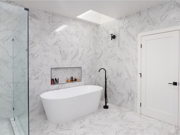 5439 Gentry Avenue, Valley Village CA 91607