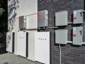 2650 Lisco Pl, Los Angeles CA 90046