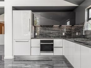 2650 Lisco Pl, Los Angeles CA 90046