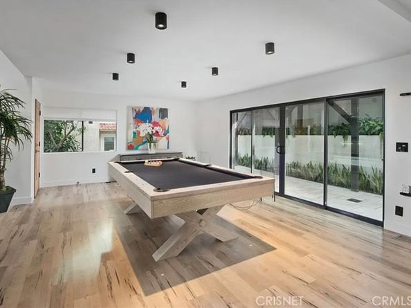 2650 Lisco Pl, Los Angeles CA 90046