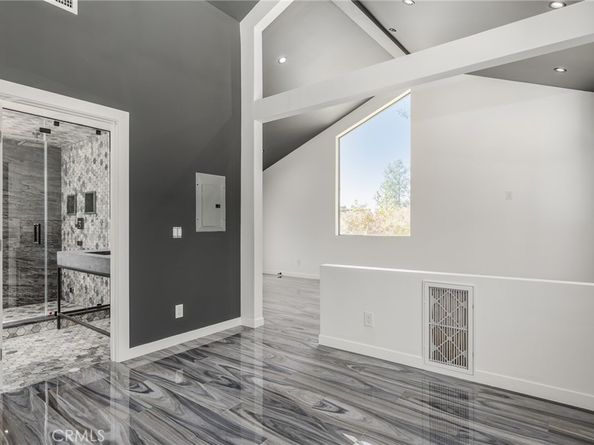 2650 Lisco Pl, Los Angeles CA 90046