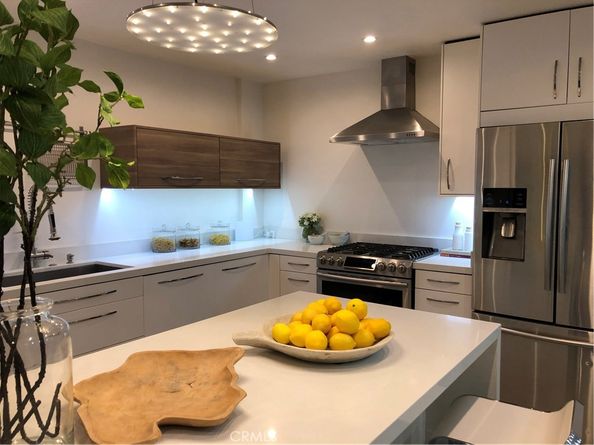 5714 Vantage Avenue, Valley Village CA 91607