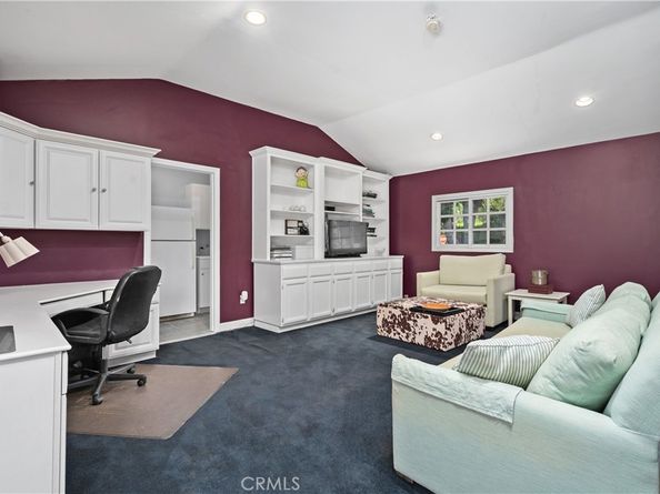 11270 Acama Street, Studio City CA 91602