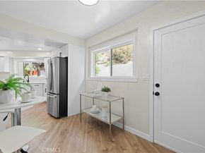 2400 Nalin, Bel Air CA 90077