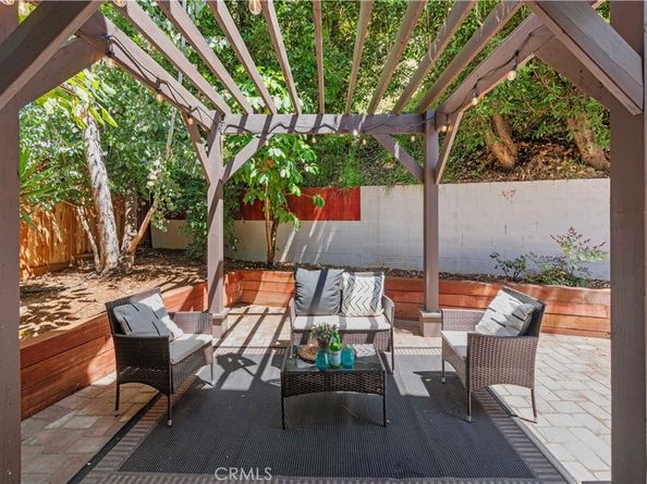 2400 Nalin, Bel Air CA 90077