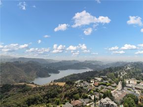 2400 Nalin, Bel Air CA 90077