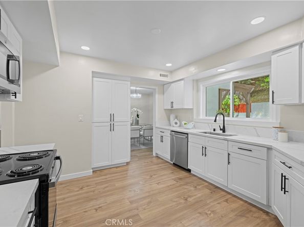 2400 Nalin, Bel Air CA 90077
