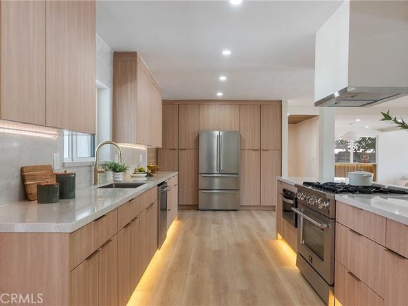 22022 Bryant Street, West Hills CA 91304