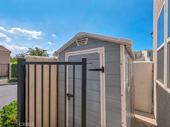 11522 Cararra, Porter Ranch CA 91326