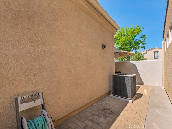 11522 Cararra, Porter Ranch CA 91326