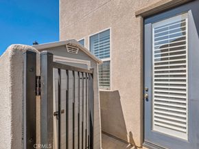11522 Cararra, Porter Ranch CA 91326