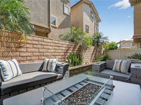 11926 Olive Glen, Los Angeles CA 90047