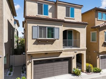 11926 Olive Glen